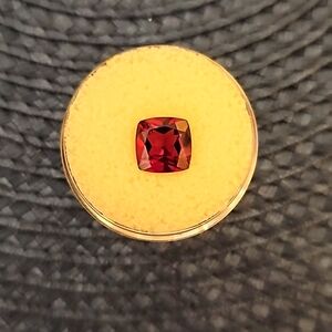 🆕️ RHODOLITE GARNET, cushion cut, loose natural stone, 2.87 ct weight